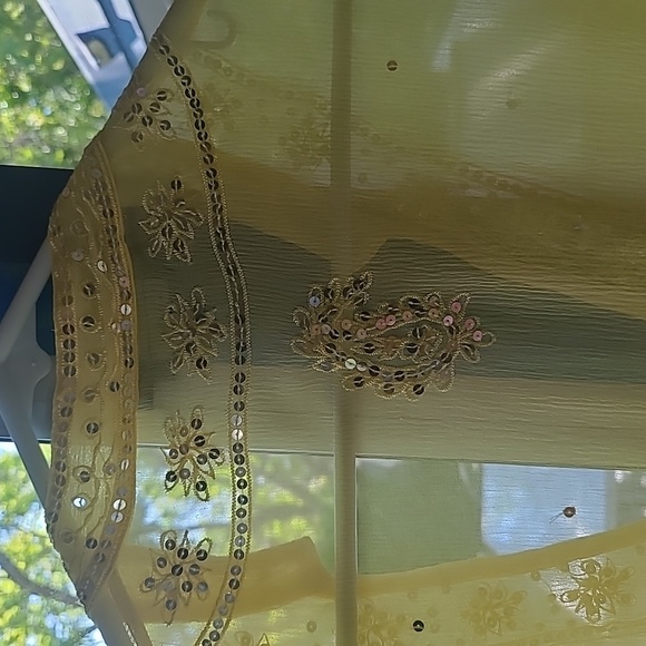 Bcbg silk embolished sequined tunic top sz S prestined - Picture 6 of 7